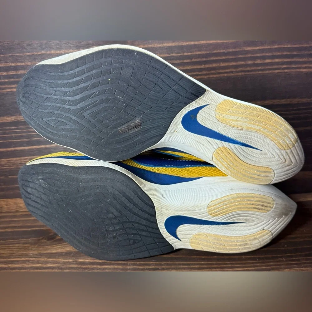 Nike Moon Racer Men’s Size 11 Shoes Yellow Ochre Gym Blue Athletic - Picture 6 of 7